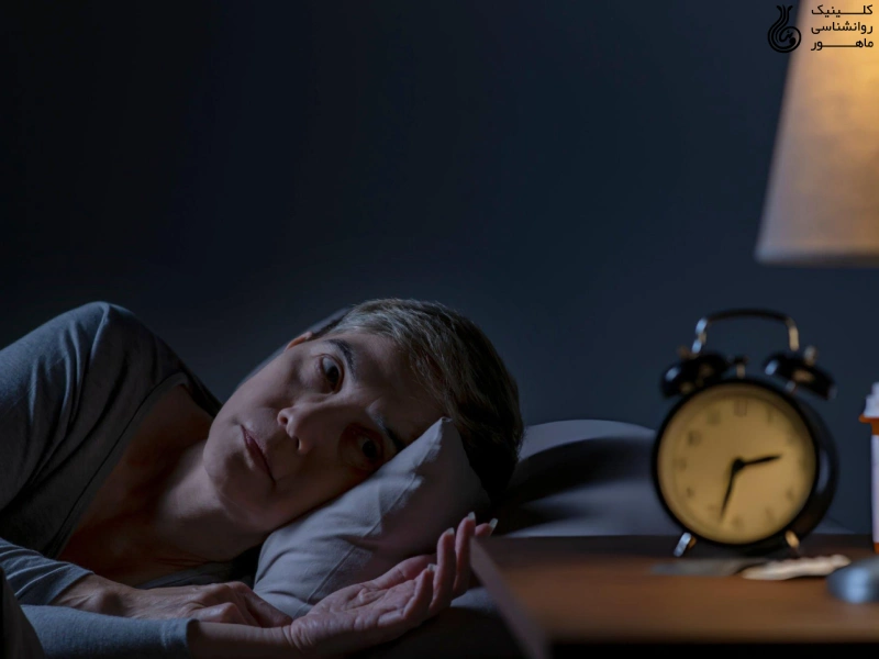 بی خوابی فرد سالمند