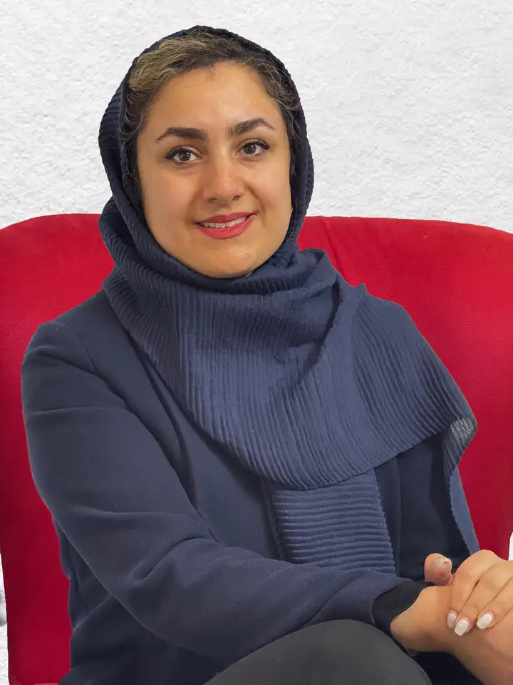 دکتر شیرین شجاعی فر